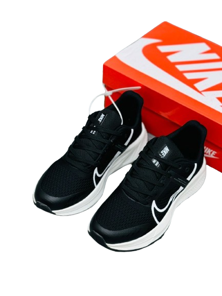 NK Air- Zoom Trail Black White - Image 2