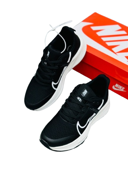 NK Air- Zoom Trail Black White - Image 3