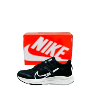 NK Air- Zoom Trail Black White