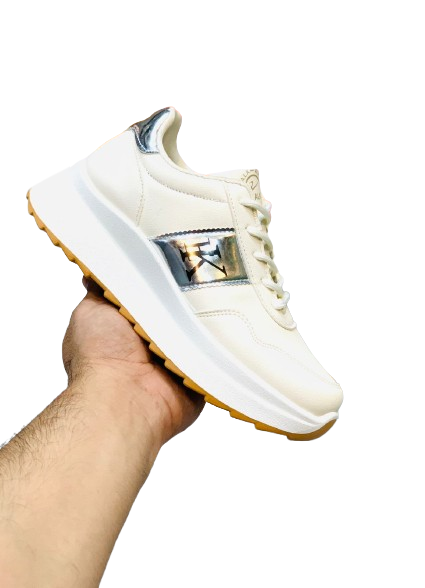 Walk Casual Sneakers White